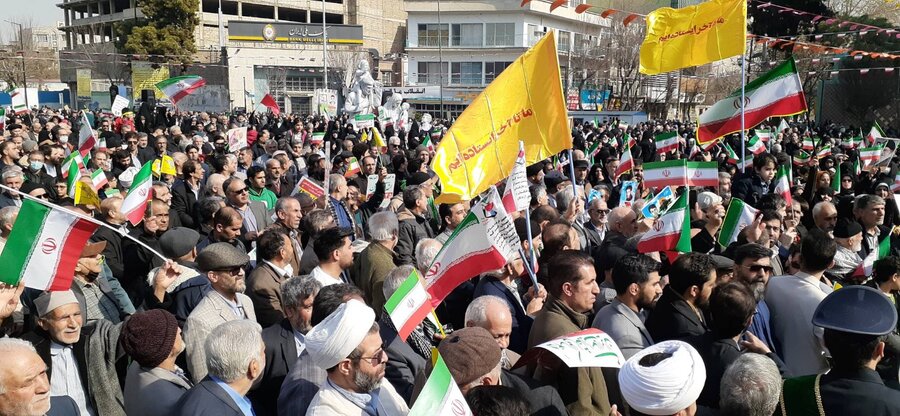 شهرری | گزارش تصویری | شرکت در راهپیمایی ۲۲ بهمن