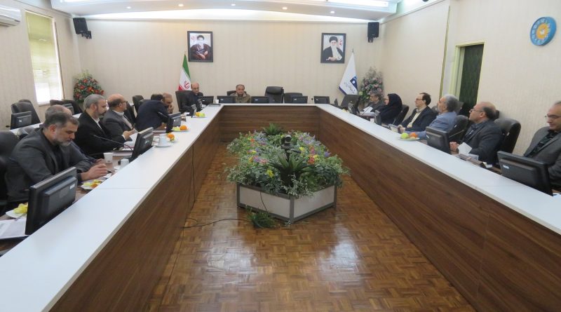 ضرورت استفاده از همه ظرفیت های قانونی و تنوع بخشی منابع  تامین اعتبارات موردنیاز طرح ها