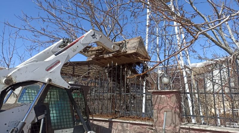 انسداد 14 حلقه چاه غیر مجاز توسط امور منابع آب دماوند