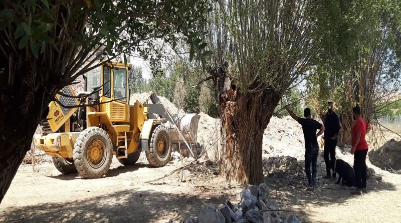 توقف عملیات تسطیح و خاکبرداری از بستر رودخانه حبله رود در شهرستان فیروزکوه