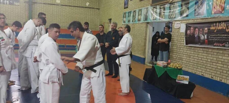 شهرری | حضور توان یابان ورزشکار درمراسم تشییع پیکر شهدا خدمت