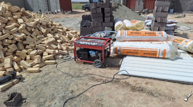 انسداد 2 حلقه چاه غیر مجاز توسط امور منابع آب رباط کریم