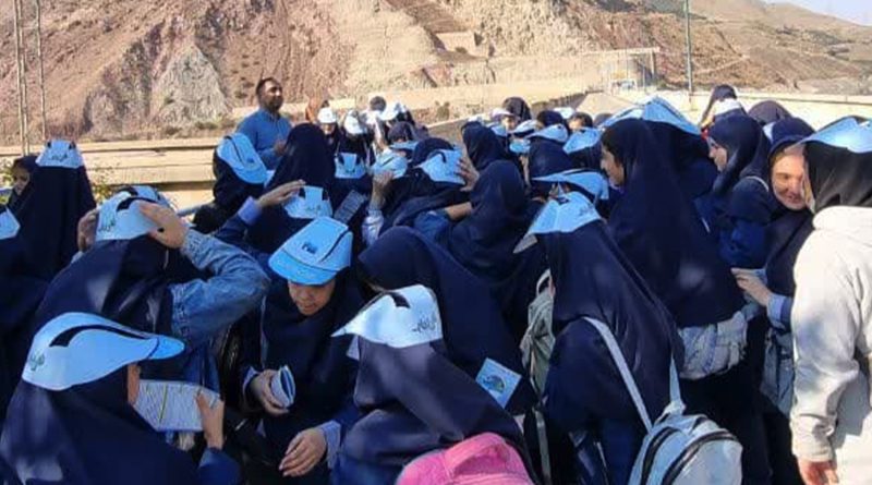 بازدید دانش آموزان  از سد لتیان