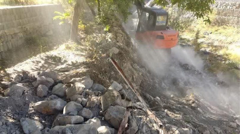 رفع تصرف 5 هزار متر مربع ازاراضی حریم و بستر رودخانه تارود