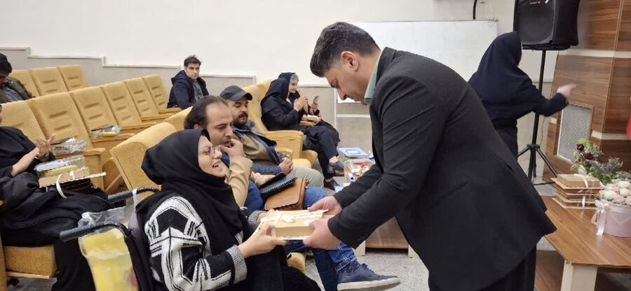 شهرری | آیین تجلیل از مددکاران اجتماعی شهرری | آیین تجلیل از مددکاران اجتماعی