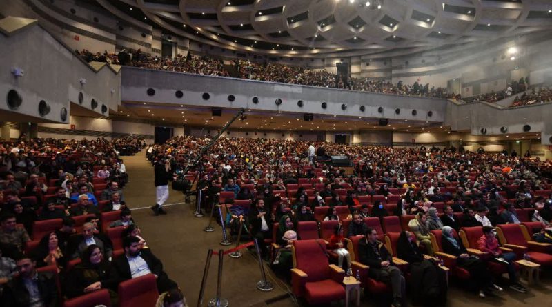 گزارش تصویری/ برگزاری جشن نیمه شعبان در سالن بزرگ کشور