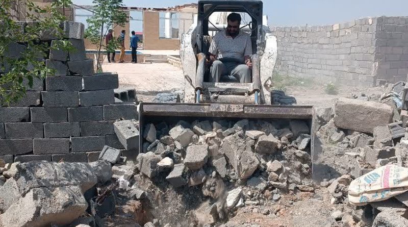 انسداد 11 حلقه چاه غیر مجاز توسط امور منابع آب رباط کریم