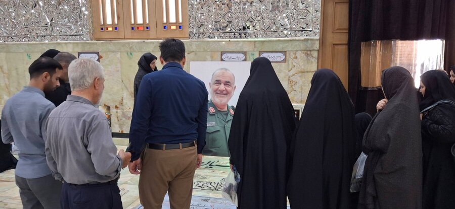 شهرری | حضور پرشور در مراسم گرامیداشت چهلم شهدای جنگ تحمیلی رژیم صهیونیستی شهرری | حضور پرشور در مراسم گرامیداشت چهلم شهدای جنگ تحمیلی رژیم صهیونیستی