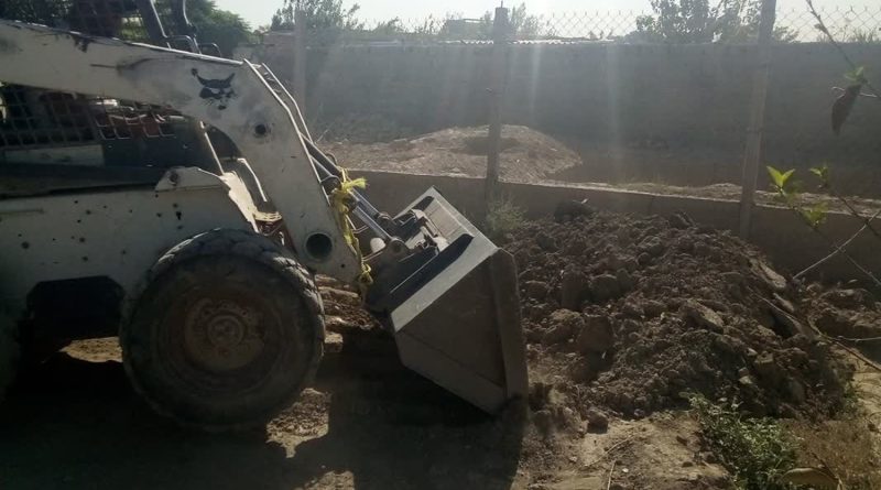 انسداد 18 حلقه چاه غیر مجاز توسط امور منابع آب رباط کریم